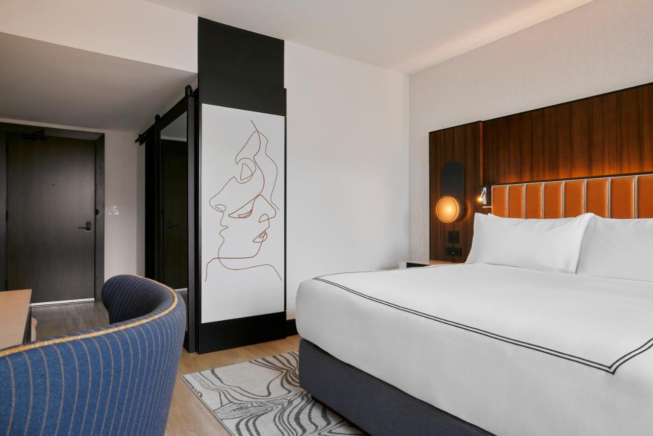 فندق The Godfrey Detroit, Curio Collection By Hilton المظهر الخارجي الصورة