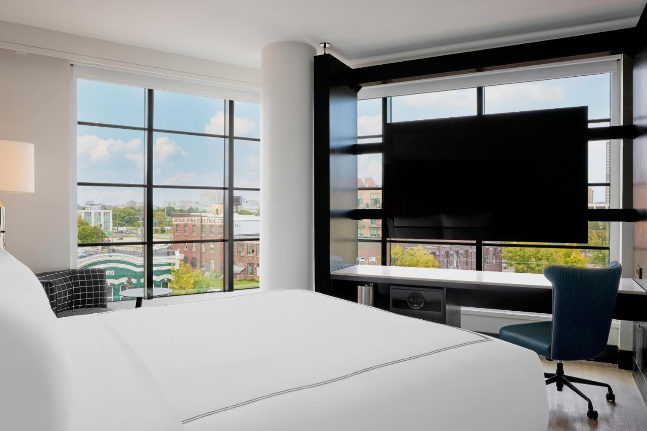 فندق The Godfrey Detroit, Curio Collection By Hilton المظهر الخارجي الصورة