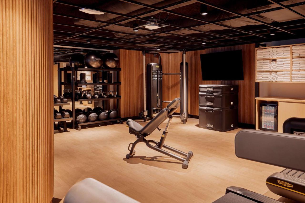 فندق The Godfrey Detroit, Curio Collection By Hilton المظهر الخارجي الصورة