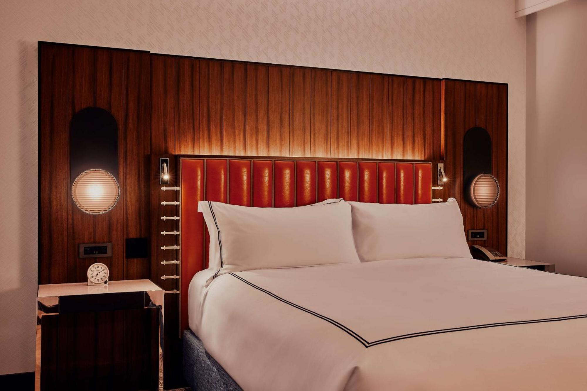 فندق The Godfrey Detroit, Curio Collection By Hilton المظهر الخارجي الصورة