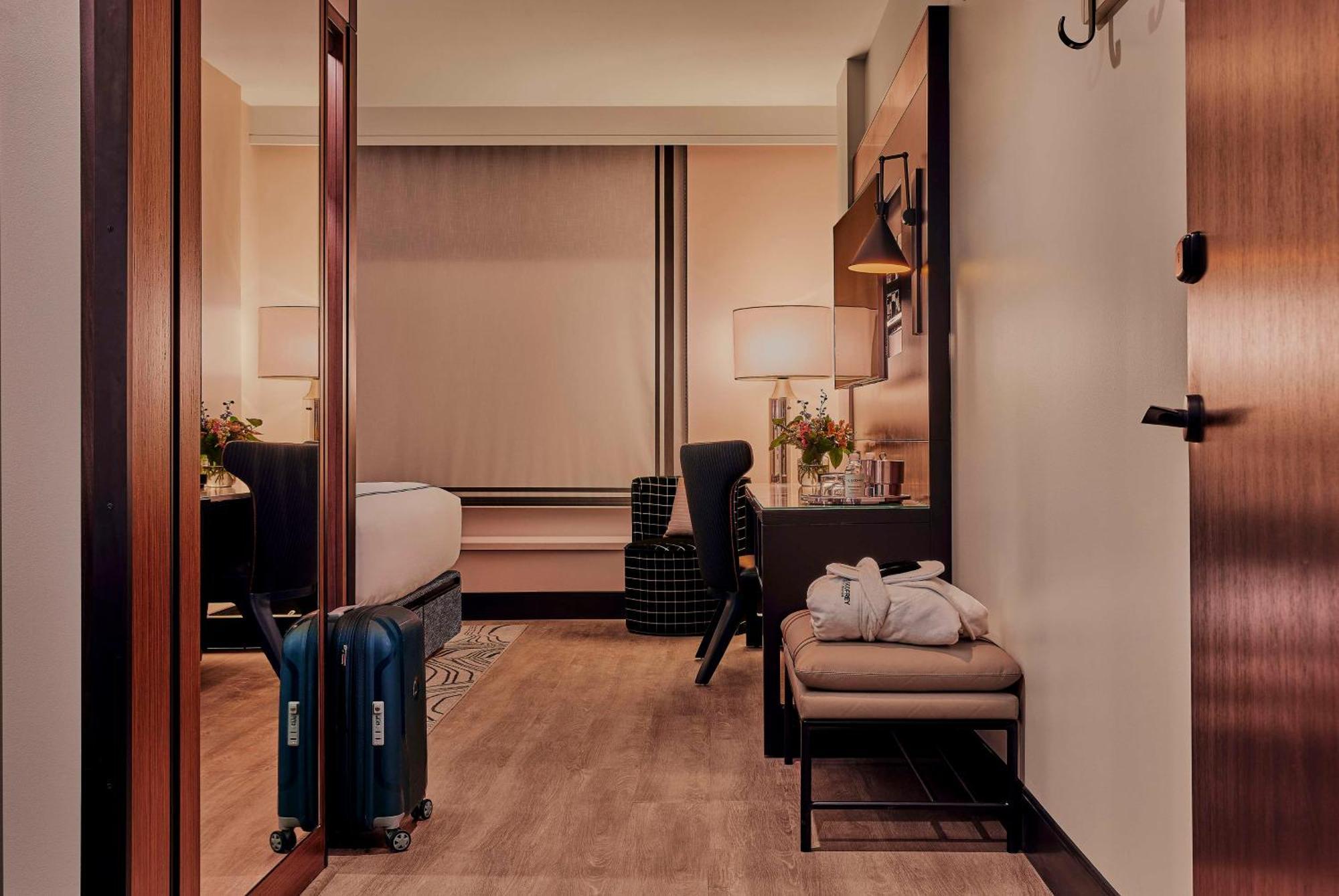 فندق The Godfrey Detroit, Curio Collection By Hilton المظهر الخارجي الصورة